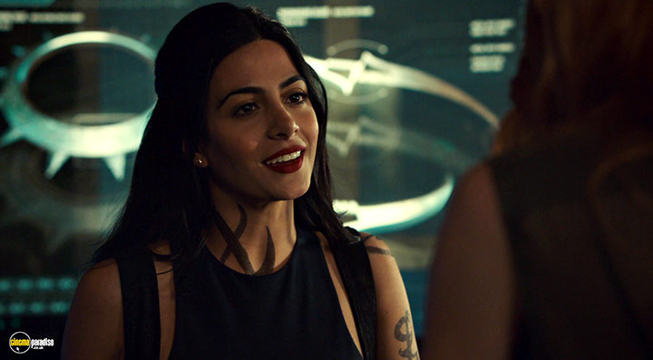 A still #5 from Shadowhunters: Series 3 (2019)