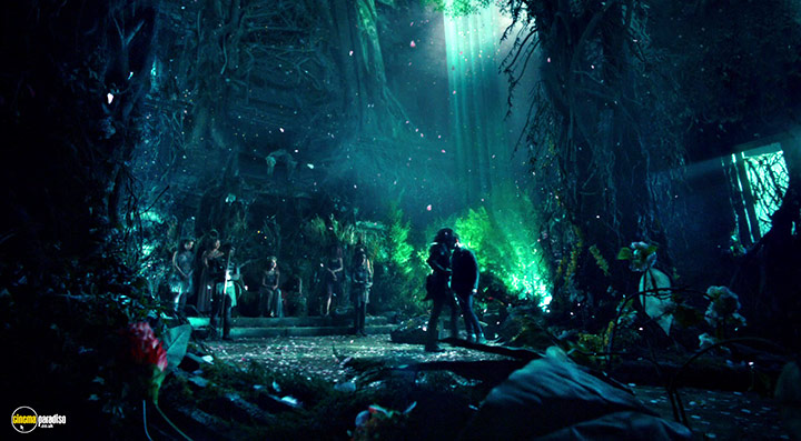 A still #16 from Shadowhunters: Series 3 (2019)