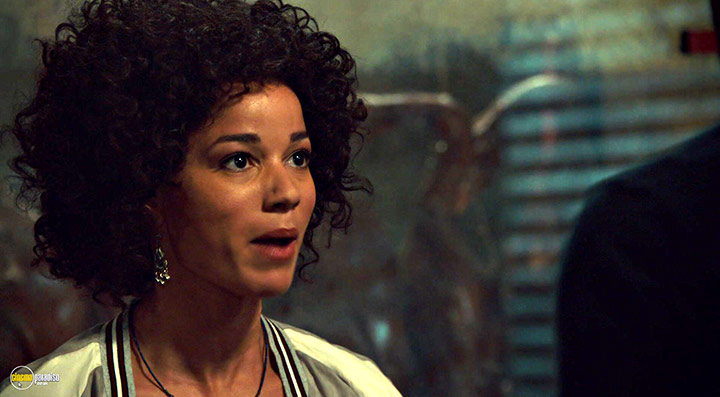 A still #19 from Shadowhunters: Series 3 (2019)