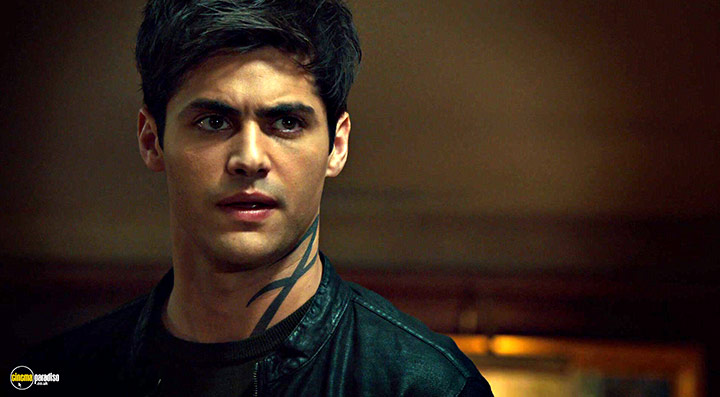 A still #20 from Shadowhunters: Series 3 (2019)