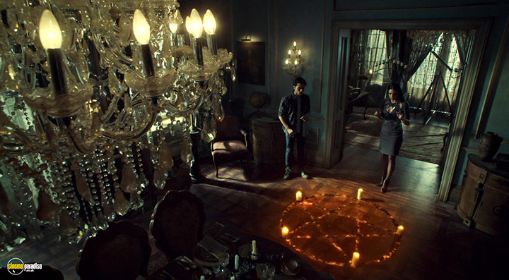 A still #27 from Shadowhunters: Series 3 (2019)