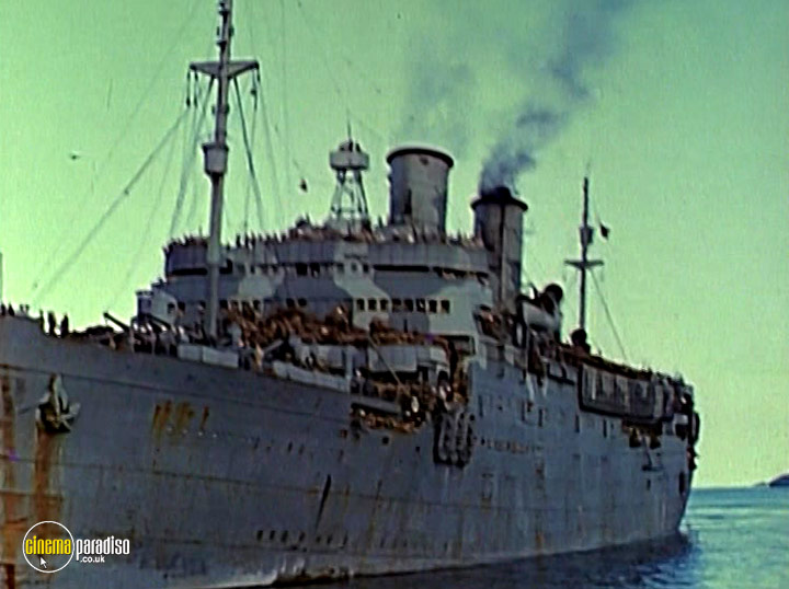 A still #24 from World War II in Colour: Face to Face (2005)
