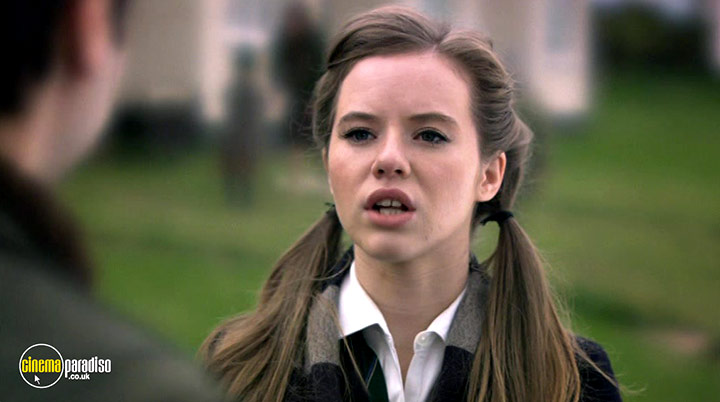 A still #14 from Rock and Chips: Five Gold Rings (2010)