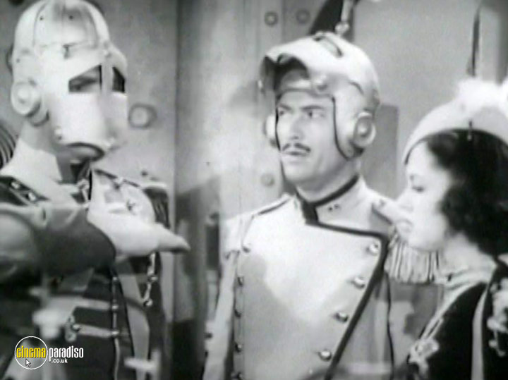 A still #20 from Flash Gordon Conquers the Universe: Vol.2 (1940)