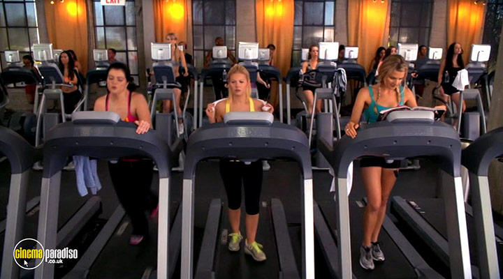 A still #24 from Happy Endings: Series 1 (2011)