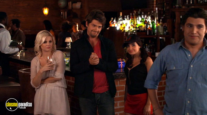 A still #17 from Happy Endings: Series 1 (2011)