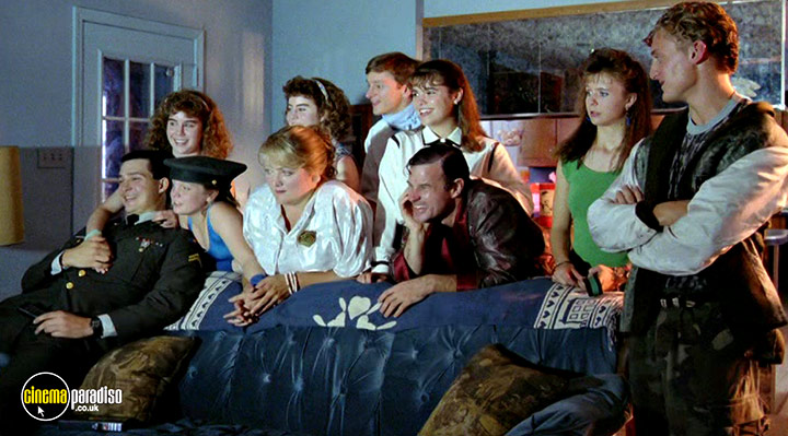 A still #18 from Rosalie Goes Shopping (1989)