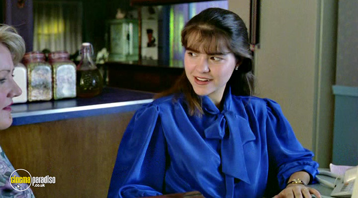 A still #10 from Rosalie Goes Shopping (1989)