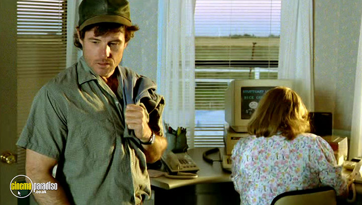 A still #2 from Rosalie Goes Shopping (1989)