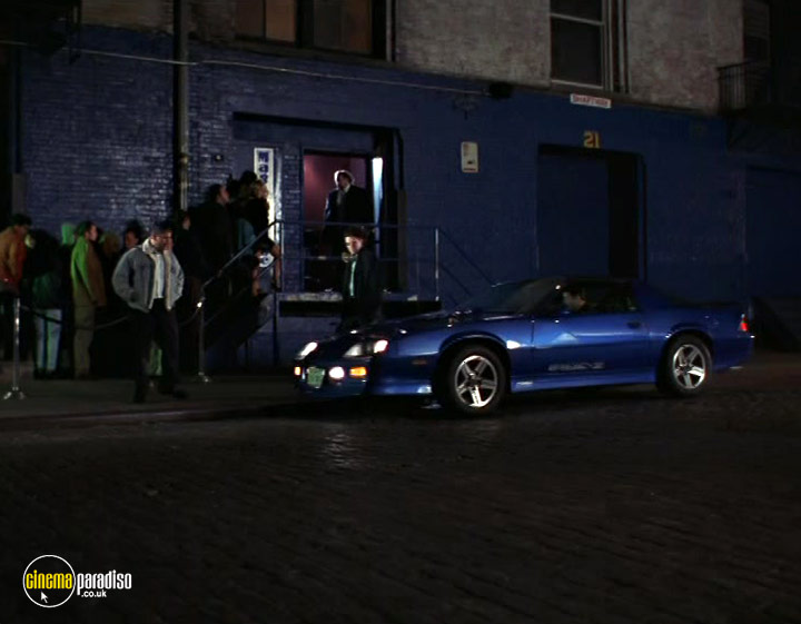 A still #22 from Money Kings (1998)