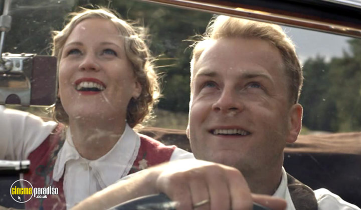 A still #32 from Hindenburg: The Last Flight (2013)