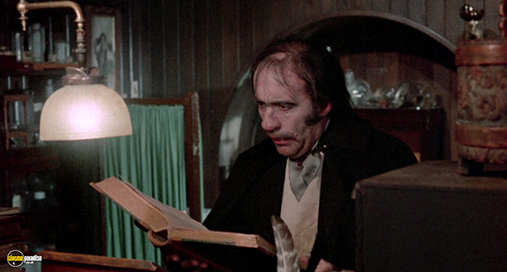 A still #15 from I, Monster (1971)