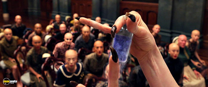 A still #41 from The Witches (2020)