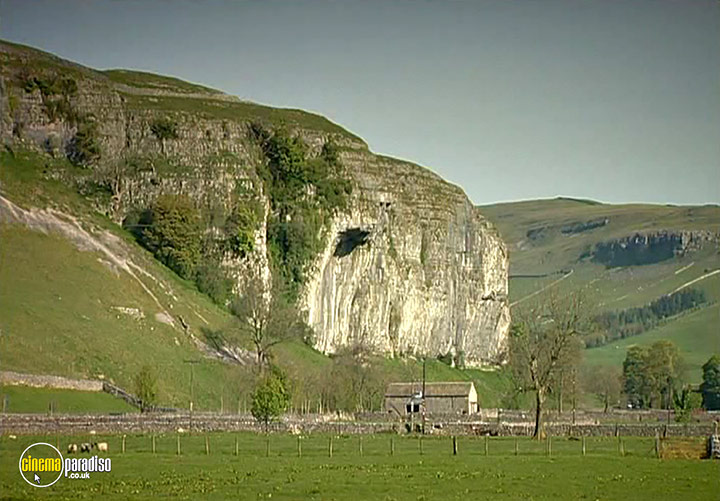 A still #33 from Yorkshire Dales: A Landscape of Longing (2005)