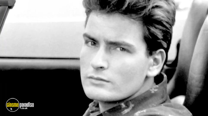 A still #16 from Charlie Sheen: Born to Be Wild (2012)