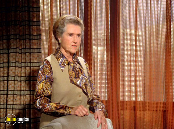 A still #33 from Quincy M.E.: Series 3 (1977)