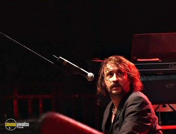 A still #19 from Palast der Republik: Einstuerzende Neubauten (2004)