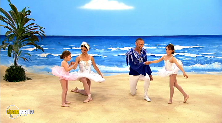 A still #21 from The Wiggles: Ukulele Baby (2011)