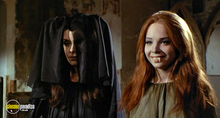 A still #13 from Werewolf Shadow (1971)