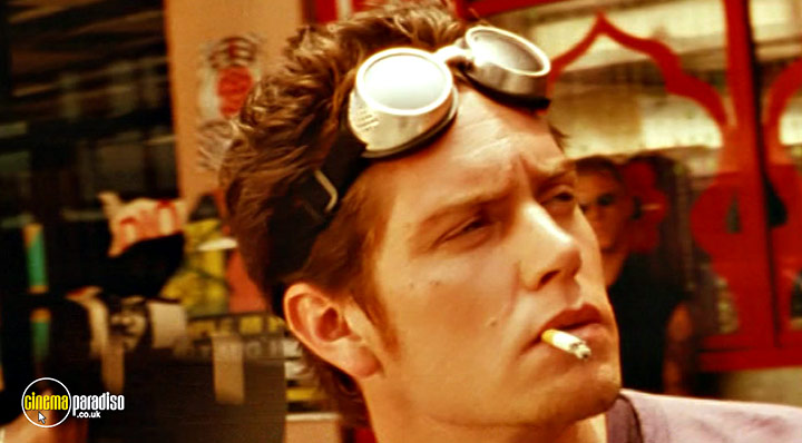 A still #23 from Sample People (2000)