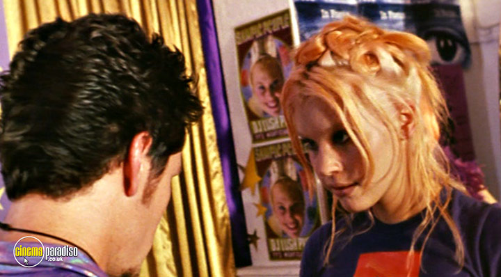 A still #13 from Sample People (2000)