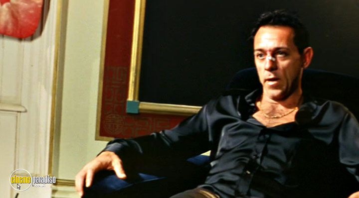 A still #10 from Sample People (2000)