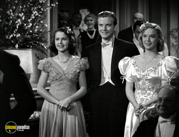 A still #29 from Three Smart Girls Grow Up (1939)