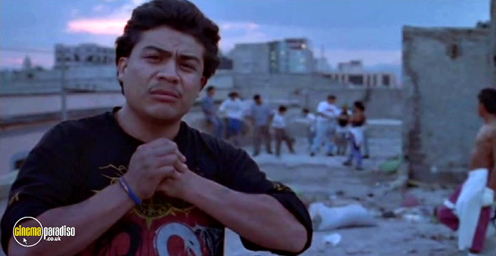 A still #19 from Megacities (1998)