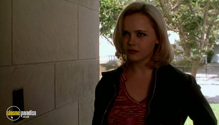 A still #3 from The Opposite of Sex (1998)