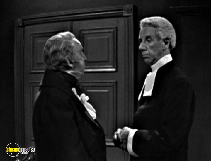 A still #1 from Victoria Regina (1964)
