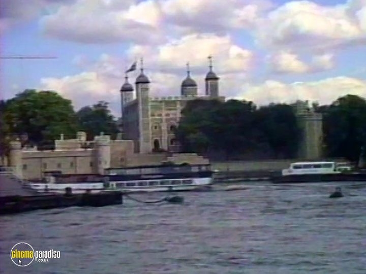 A still #25 from London: City of Majesty (1993)
