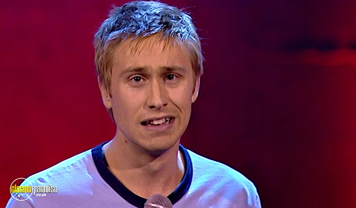 A still #10 from Russell Howard: Live (2007)