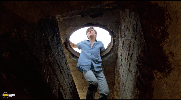 A still #11 from Grandmother's House (1988)