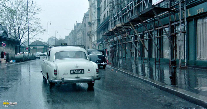 A still #31 from The Night Porter (1974)
