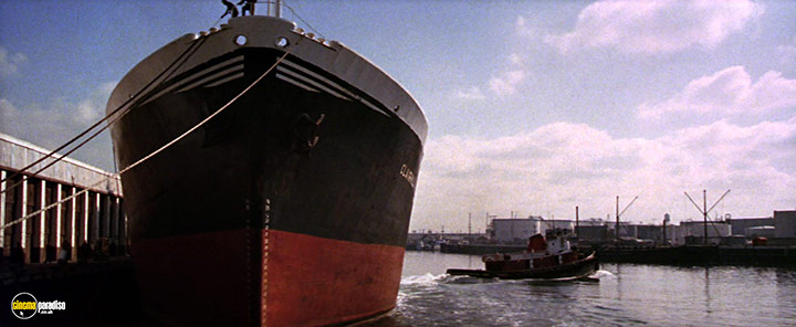 A still #24 from The Yakuza (1974)