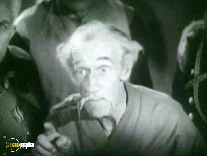 A still #13 from Flash Gordon Conquers the Universe: Vol.1 (1940)
