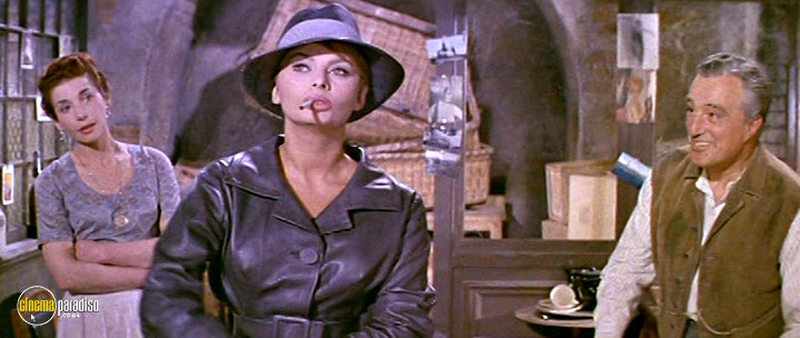A still from The Millionairess (1960) 
