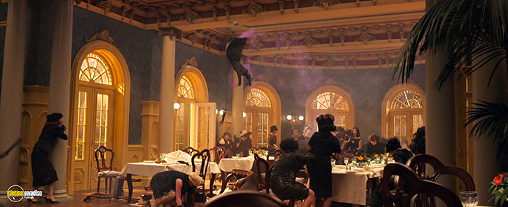 A still #17 from The Witches (2020)