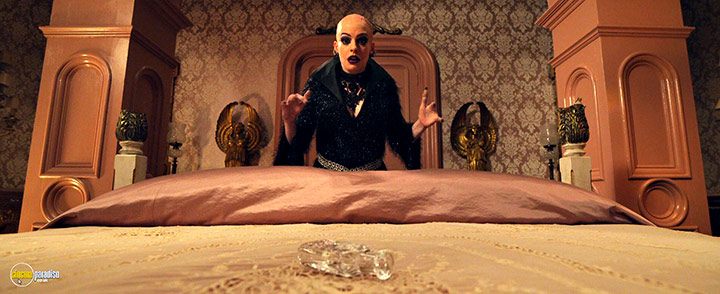 A still #15 from The Witches (2020)