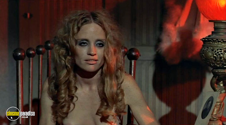 A still #10 from Johnny Got His Gun (1971)