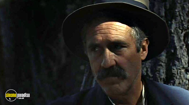 A still #4 from Johnny Got His Gun (1971)