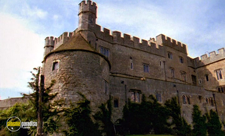 A still #26 from Castles of Great Britain and Ireland: Leeds and Warwick (2010)