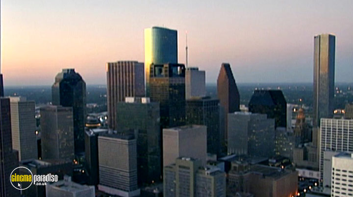 A still #29 from The Crooked E: The Unshredded Truth About Enron (2003)