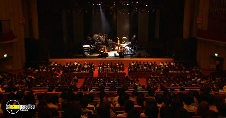 A still #27 from Pat Metheny Group: Speaking of Now Live (2002)