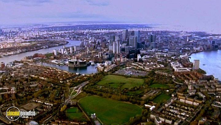 A still #24 from Fossil Detectives: Collection (2008)