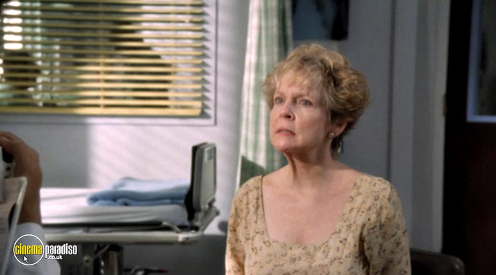 A still #27 from ER: Series 2 (1995)