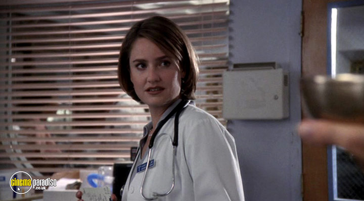 A still #9 from ER: Series 2 (1995)
