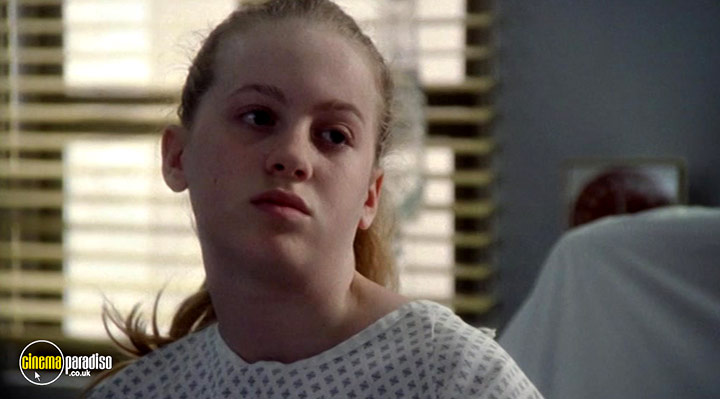 A still #4 from ER: Series 2 (1995)