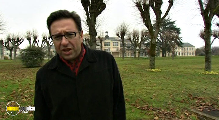 A still #24 from Gauguin: The Full Story (2003)
