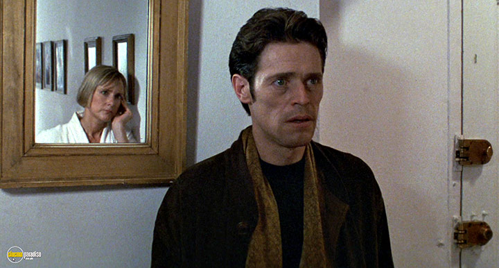A still #18 from Light Sleeper (1992)
